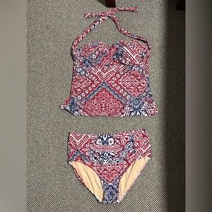 Pink and Purple Floral Halter Tankini Set - Top size 20, Bottoms size 18